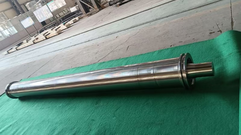 鍛造卷板機工作輥